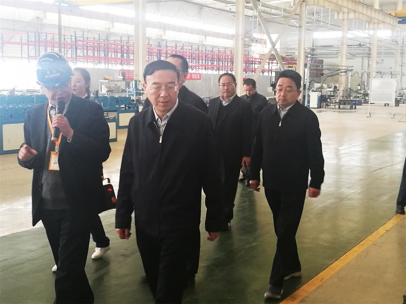 甘肃省副省长李沛兴旅行考察兰州新区拉斯维加斯游戏3499伊士顿电梯厂